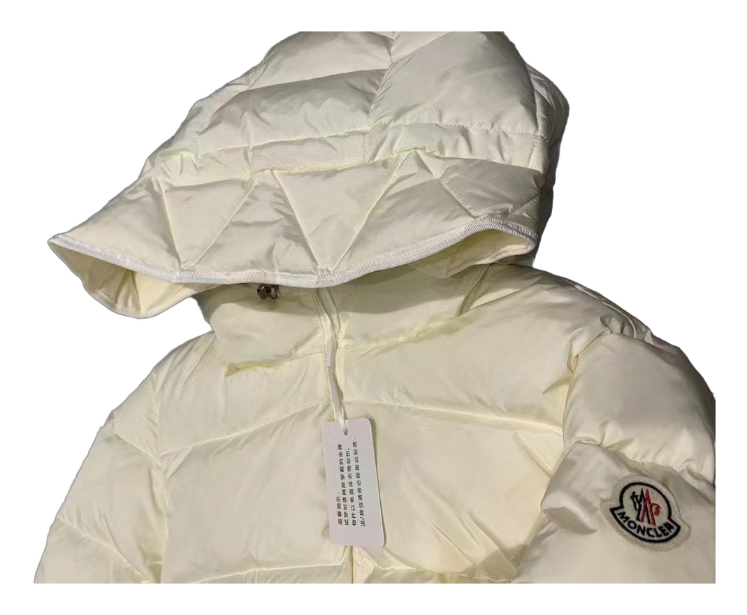Moncler Fitted Hooded Short Puffer Jacket in Ivory