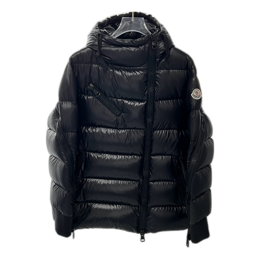 Moncler Liriope Asymmetric-Zip Hooded Down Jacket