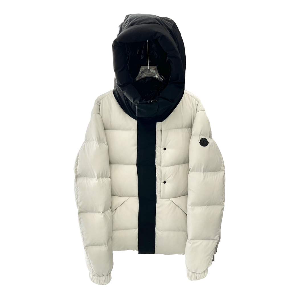 Moncler Contrast-Hood Colour-Block Down Puffer Jacket