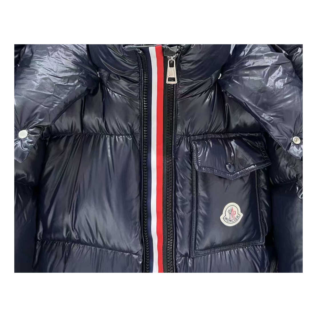 Moncler Montbeliard Hooded Down Jacket in Navy