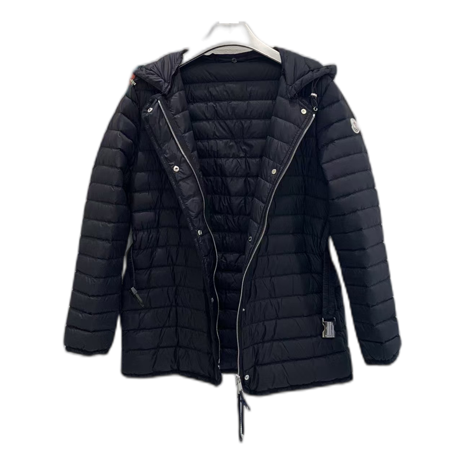 Moncler Oredon Belted Hooded Down Jacket in Black