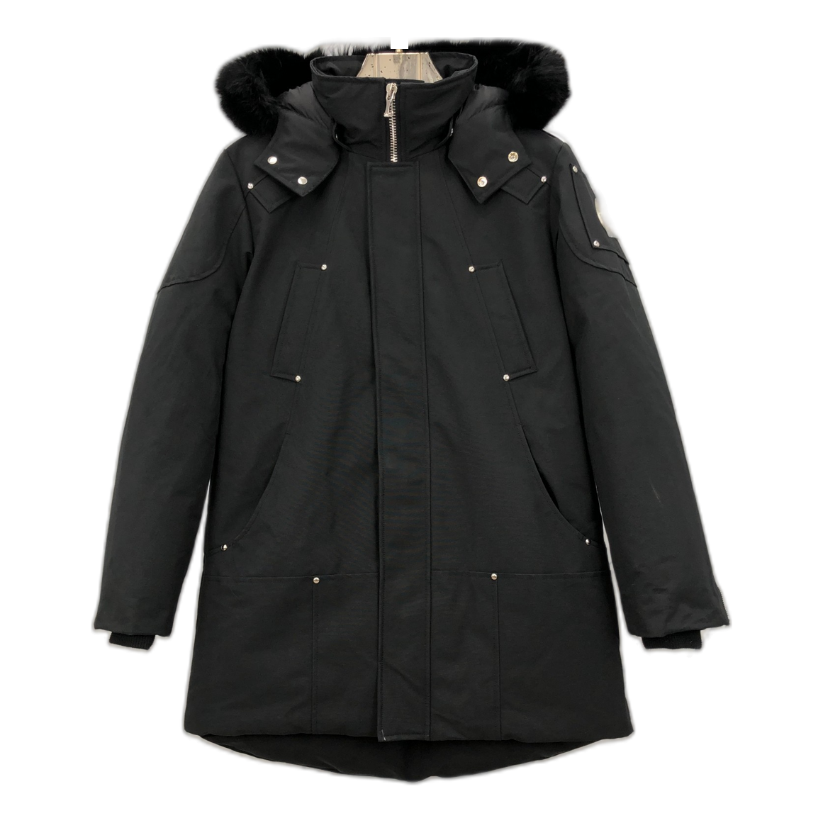 Moose Knuckles Curved-Hem Fur-Trim Down Parka in Black