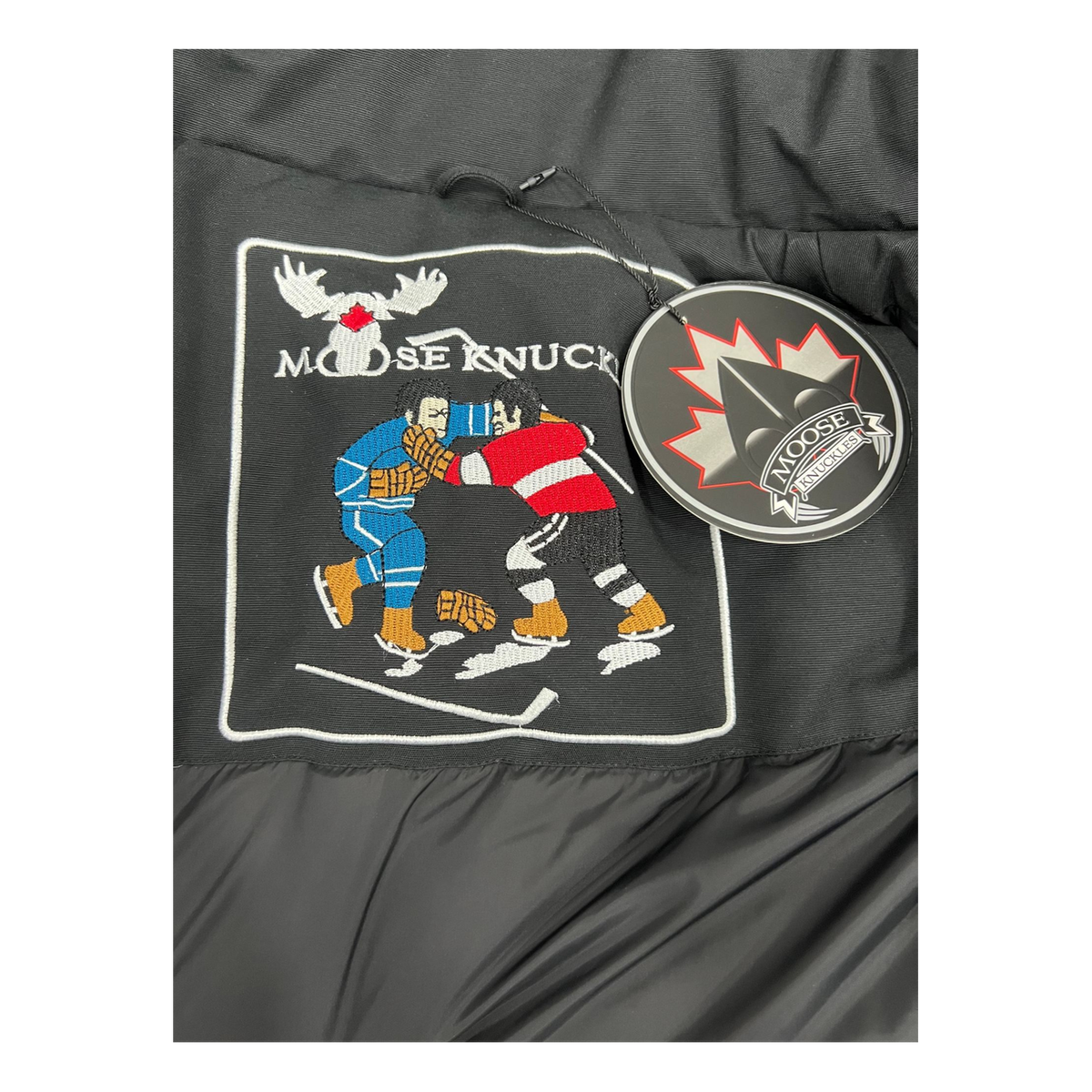 Moose Knuckles Curved-Hem Fur-Trim Down Parka in Black